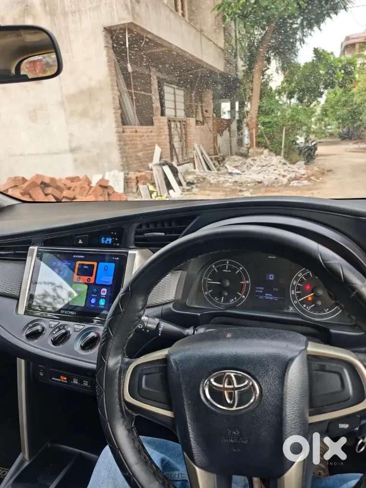 Toyota Innova Crysta 2018