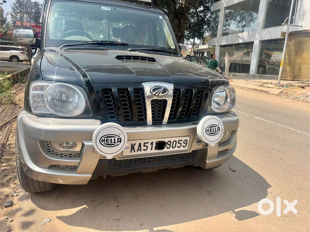 Mahindra Scorpio Getaway 2013 Diesel Well Maintained
