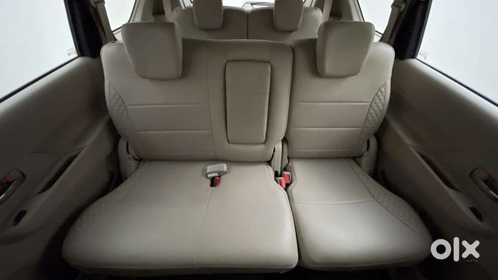 Maruti Suzuki Ertiga Zxi At, 2022, Petrol