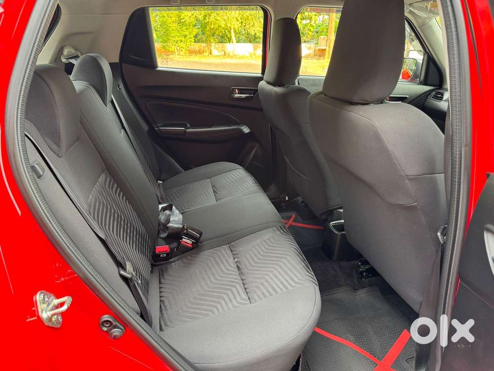 Maruti Suzuki Swift Vxi Optional, 2023, Petrol