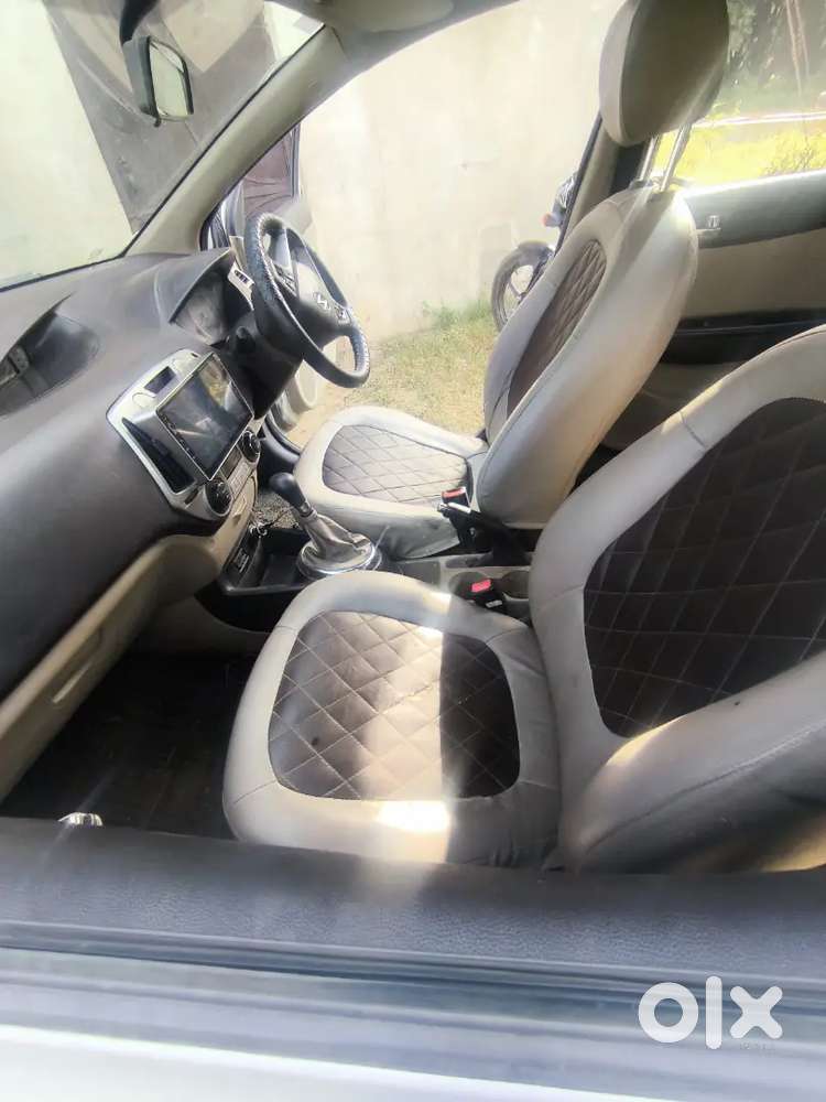 Hyundai I20 2011 Cng Good Condition New Alloy Wheel New Android System