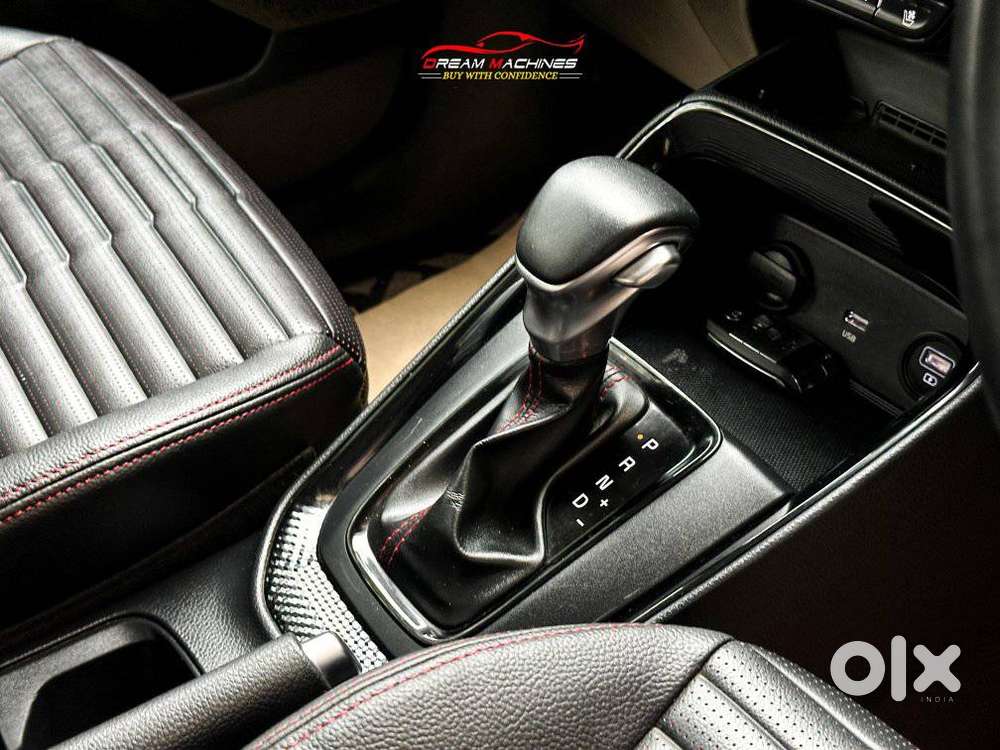 Kia Sonet Gtx Plus Turbo Dct, 2020, Petrol