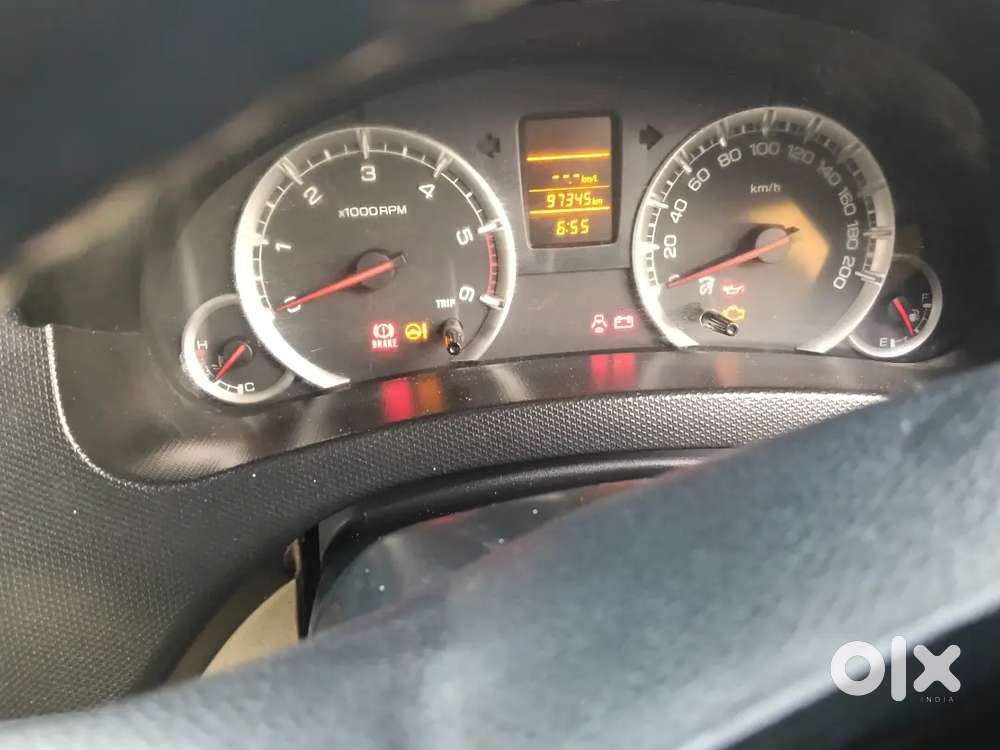 Maruti Suzuki Swift Dzire 2016