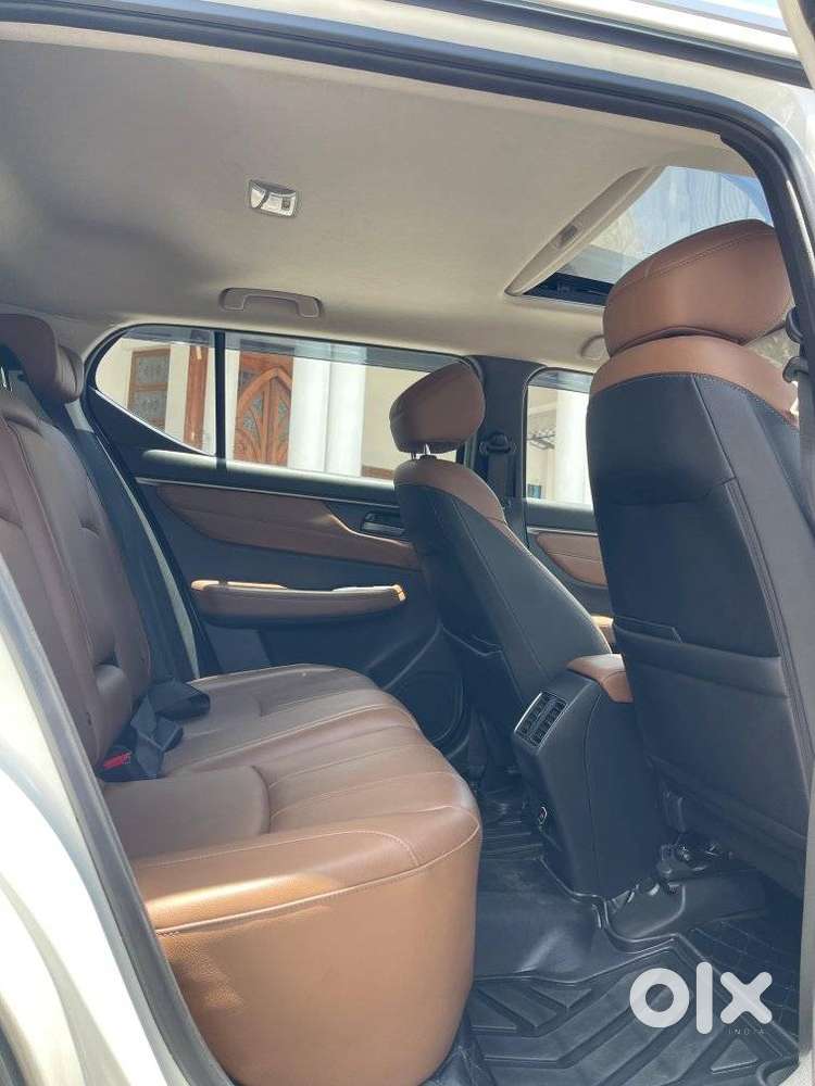 Honda Elevate Zx Cvt, 2023, Petrol