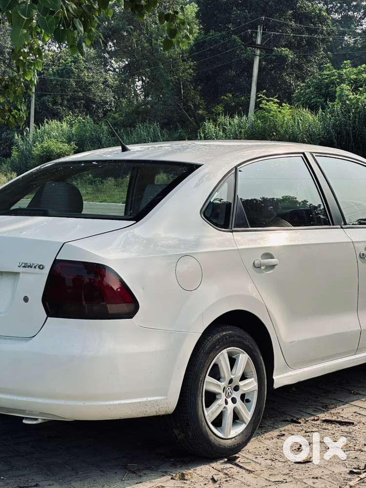 Volkswagen Vento 2014 Petrol