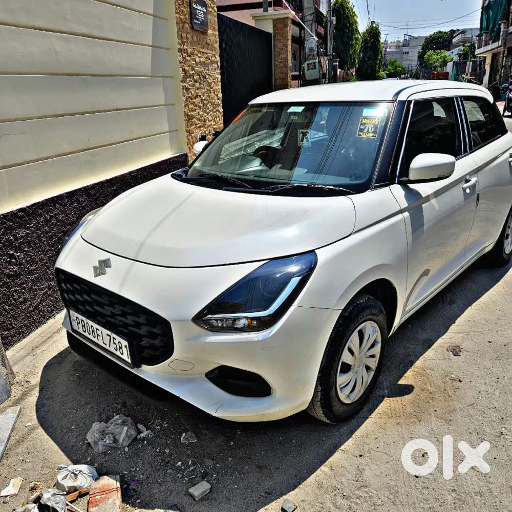 Maruti Suzuki Swift 2024 Petrol 16000 Km Driven