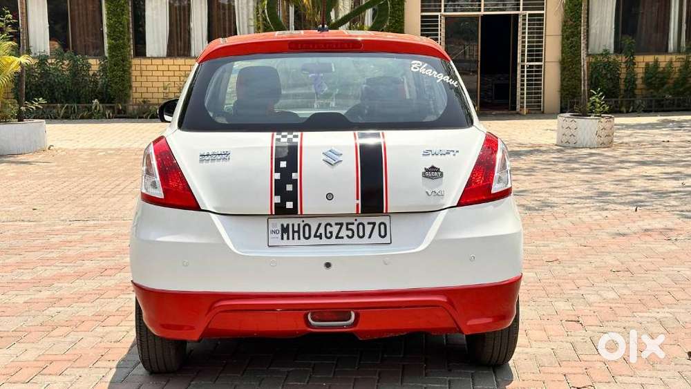 Maruti Suzuki Swift Vxi Glory Limited Edition, 2015, Petrol