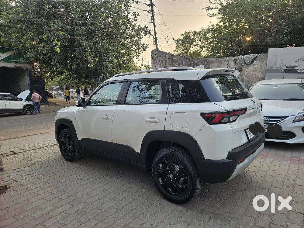 Maruti Suzuki Brezza 1.5 Zxi Smart Hybrid, 2023, Petrol