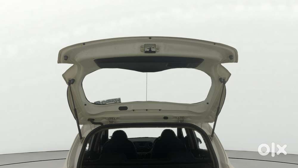 Hyundai Grand I10 Sportz 1.2 Kappa Vtvt, 2015, Petrol