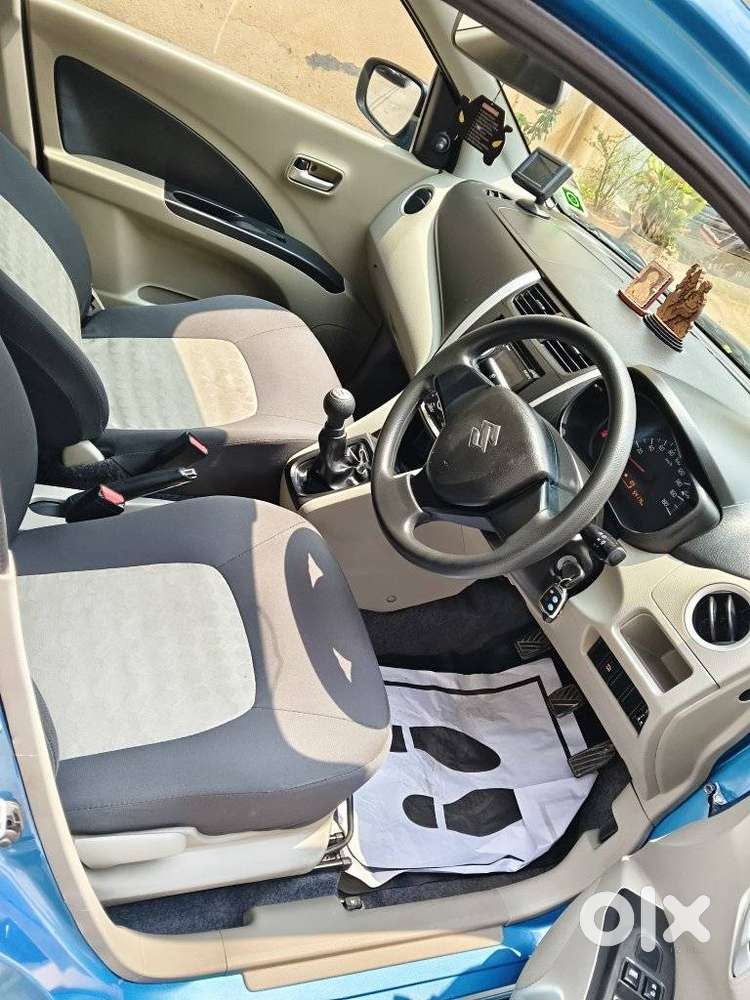 Maruti Suzuki Brezza 1.5 Vxi Smart Hybrid, 2023, Petrol