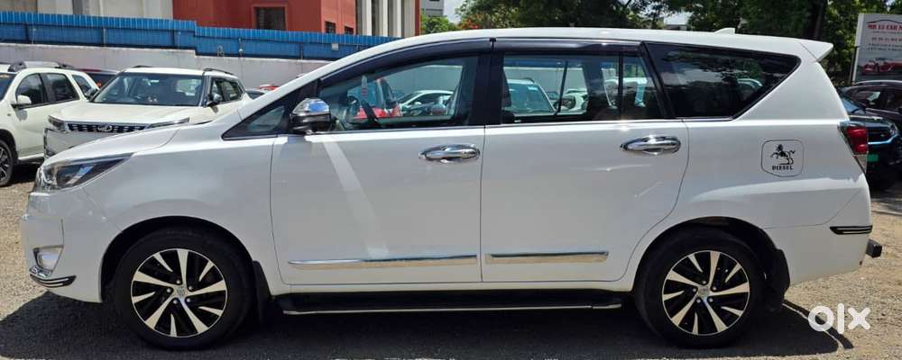 Toyota Innova Crysta 2.5z, 2022, Diesel