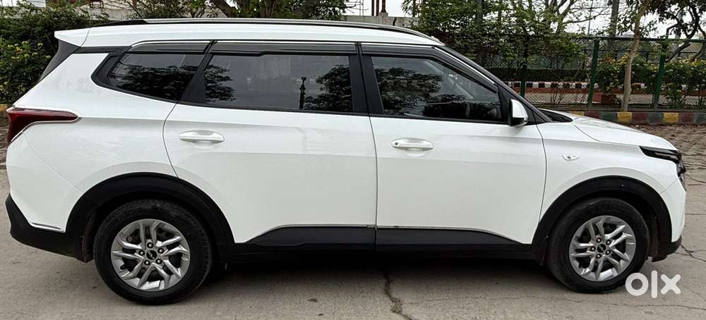 Kia Carens 1.5 Premium Diesel 7 Str Imt, 2023, Diesel