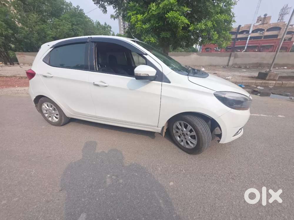 Tata Tiago 1.2 Revotron Xz Plus, 2018, Petrol