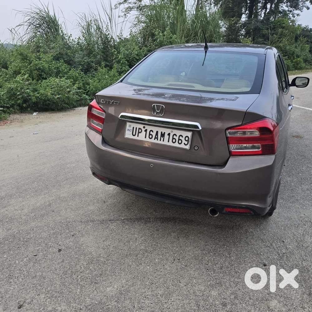 Honda City 2012 Model Registration 21/12/2012 Automatic And Sunroof