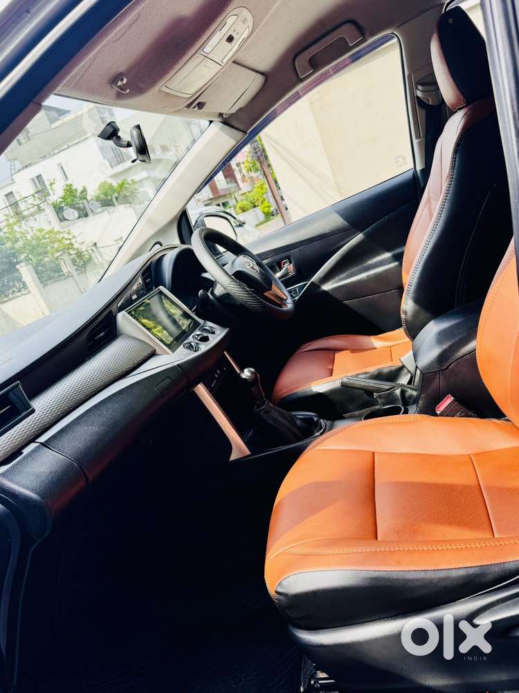 Toyota Innova Crysta 2.4 G Mt, 2018, Diesel