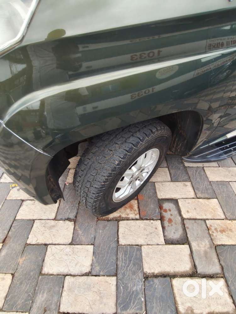 Mahindra Tuv 300 T8, 2017, Diesel