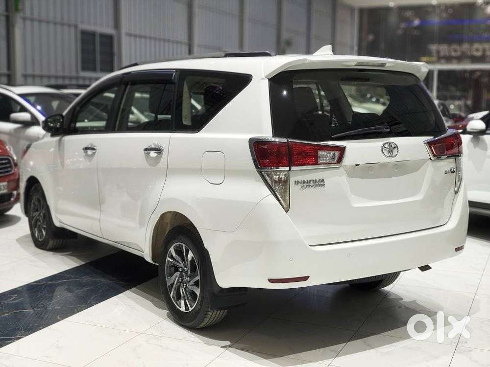 Toyota Innova Crysta
