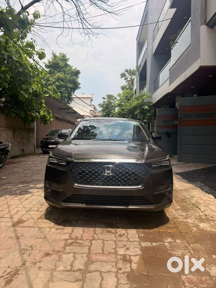 Honda Amaze Petrol 2025