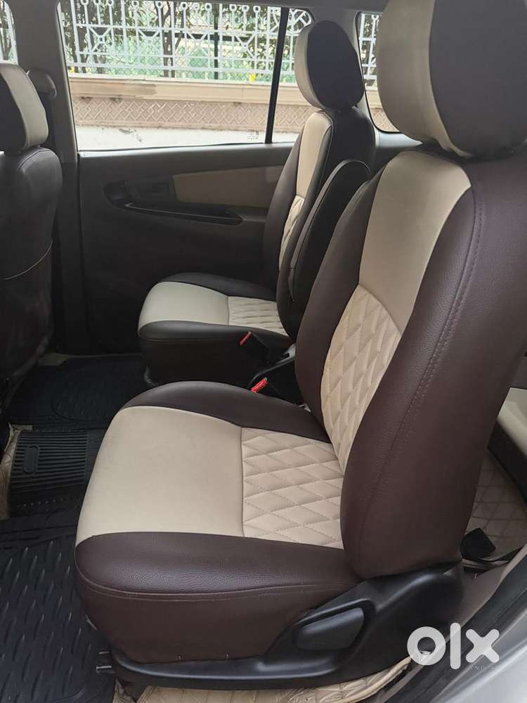 Toyota Innova 2.5 Gx 7 Str Bs-iii, 2016, Diesel