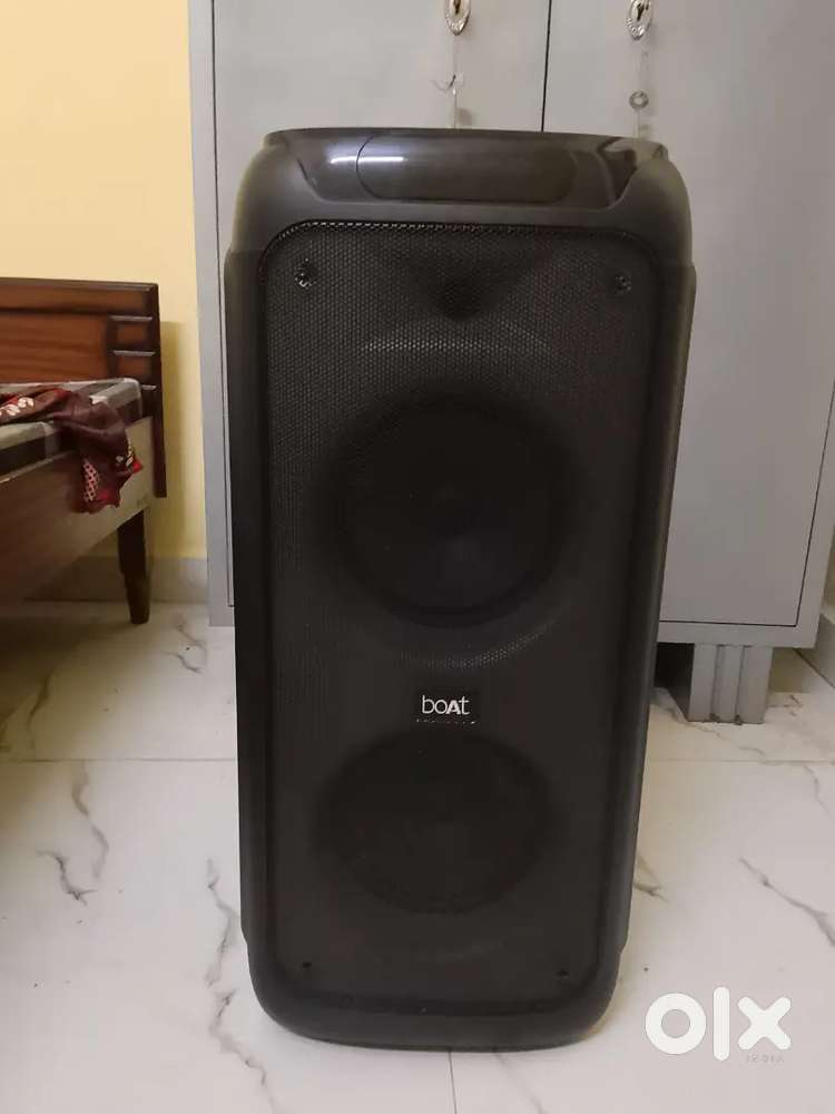 Boat speaker model partypal 450 good condition