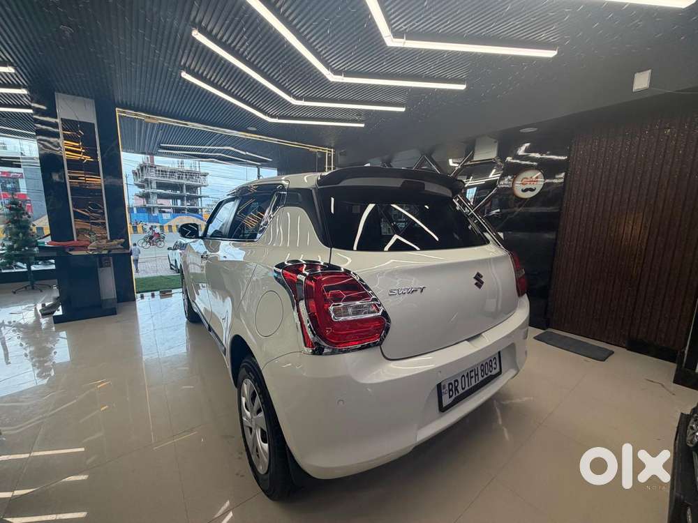 Maruti Suzuki Swift Vvt Vxi, 2021, Petrol