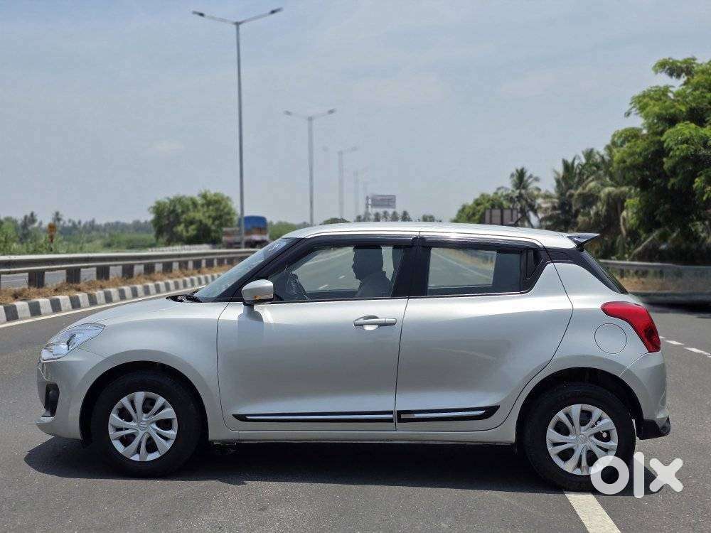 Maruti Suzuki Swift 2018 Amt Vxi, 2020, Petrol