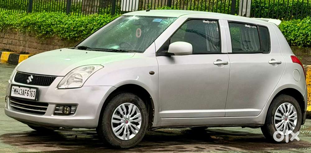 Maruti Suzuki Swift Vxi Bsiv, 2011, Petrol