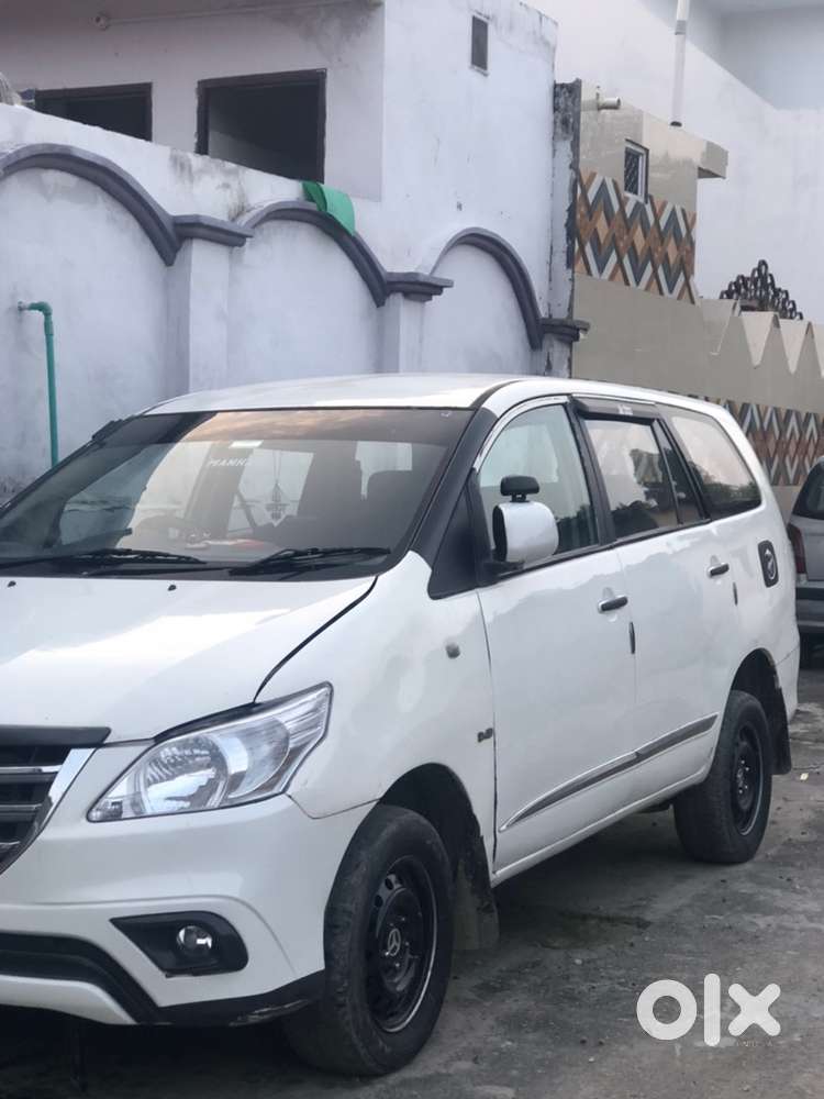 Toyota Innova Diesel 2012