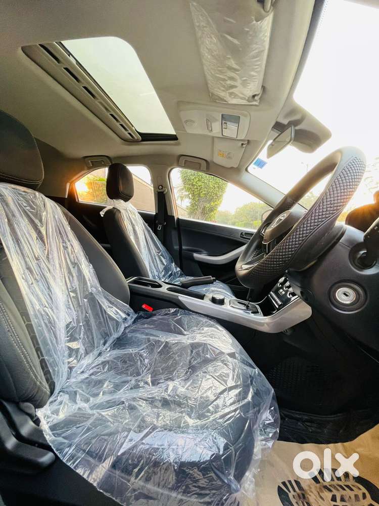 Tata Nexon 1.5 Revotorq Xma Amt (s), 2022, Petrol