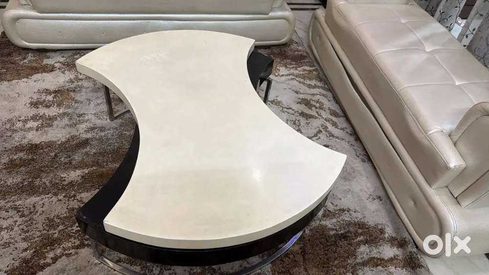 Soffa  set okay condition