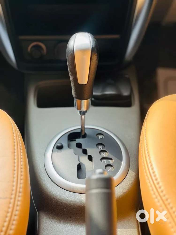 Maruti Suzuki Sx4 Zxi, 2010, Petrol