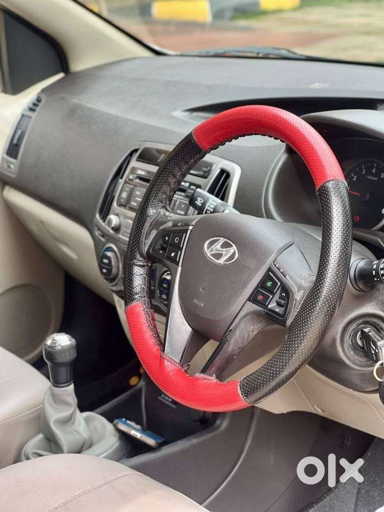 Hyundai I20 Sportz 1.2 Bs-iv, 2013, Petrol