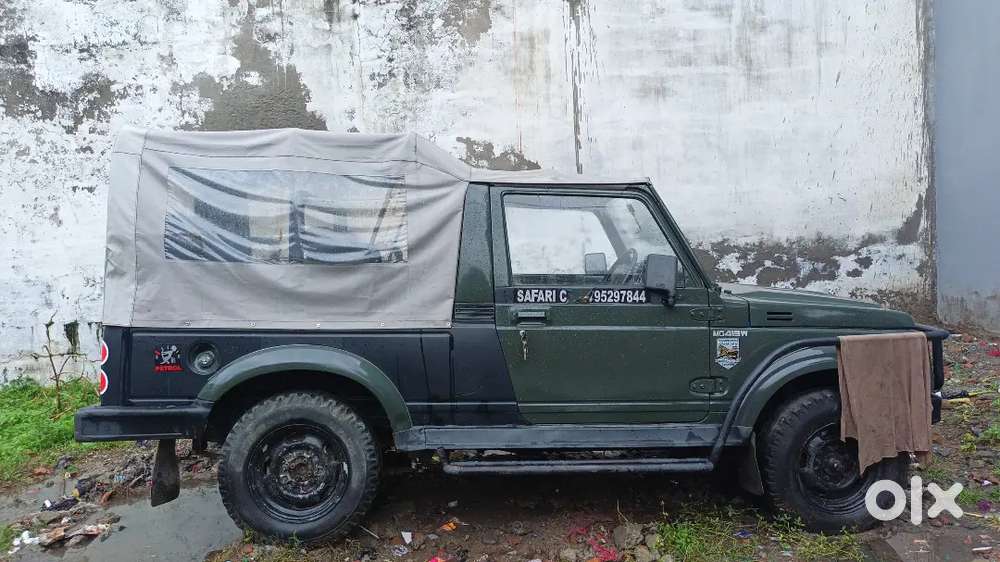 Maruti Suzuki Gypsy 2009 Soft Top Petrol