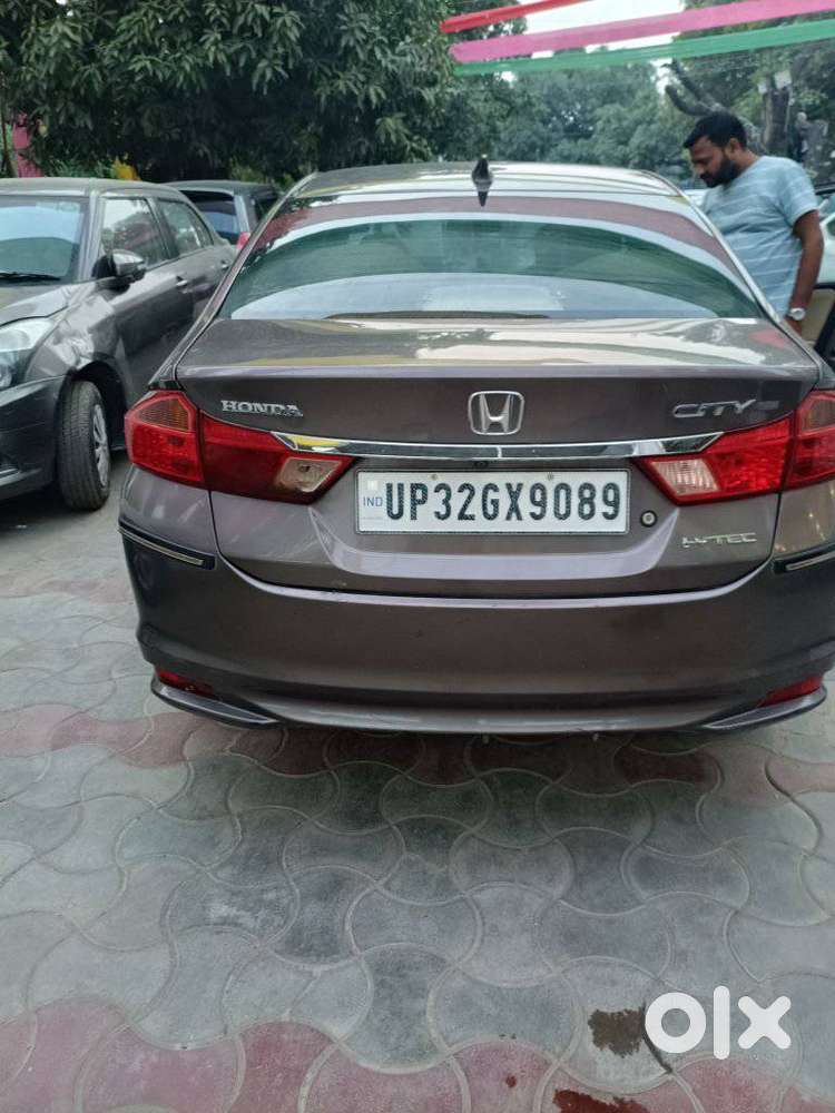 Honda City 1.5 V Cvt I-vtec Mt, 2016, Petrol