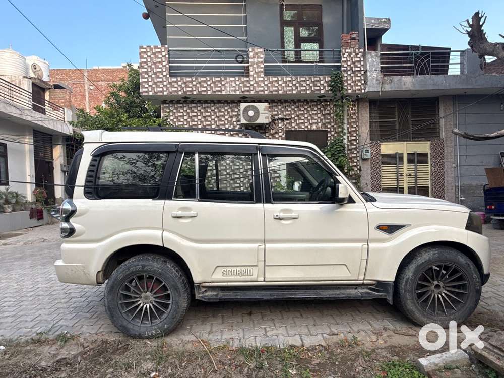 Mahindra Scorpio Diesel 2017