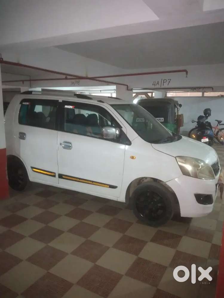 Maruti Suzuki Wagon R 1.0 1915