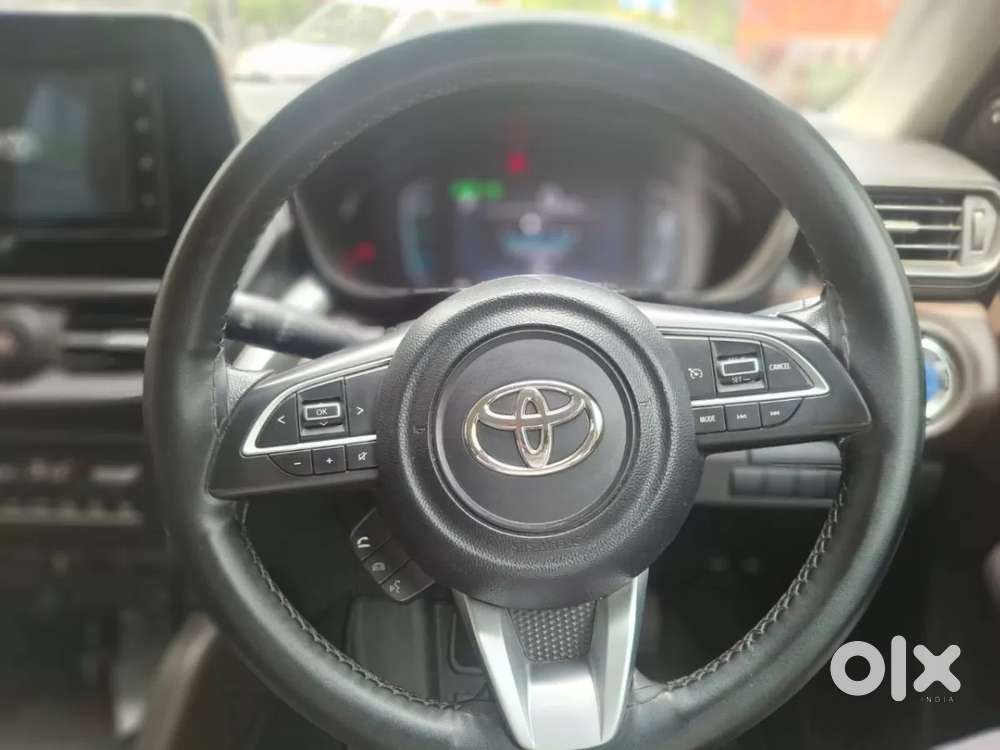 Toyota Urban Cruiser Hyryder 1.5 S Hybrid, 2024, Petrol