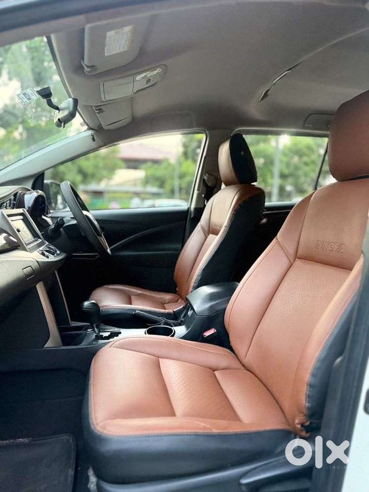 Toyota Innova Crysta 2.8 Gx At, 2017, Diesel