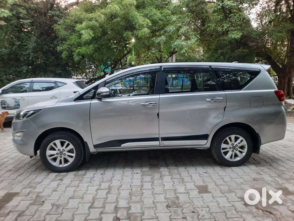 Toyota Innova Crysta 2.8 Gx At, 2017, Diesel