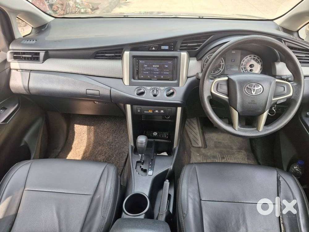 Toyota Innova Crysta [ ] 2.4 Gx At 7 Str, 2017, Petrol