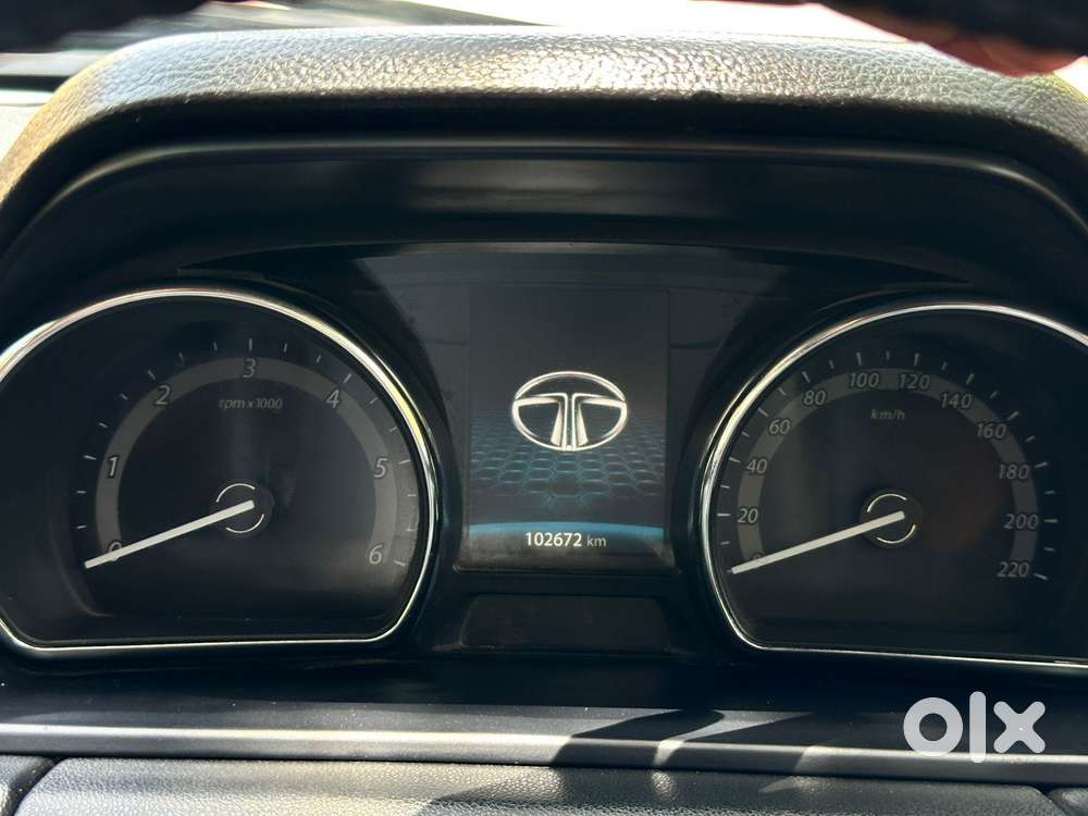 Tata Hexa 2.2 Xt 4x2 7 Str, 2017, Diesel