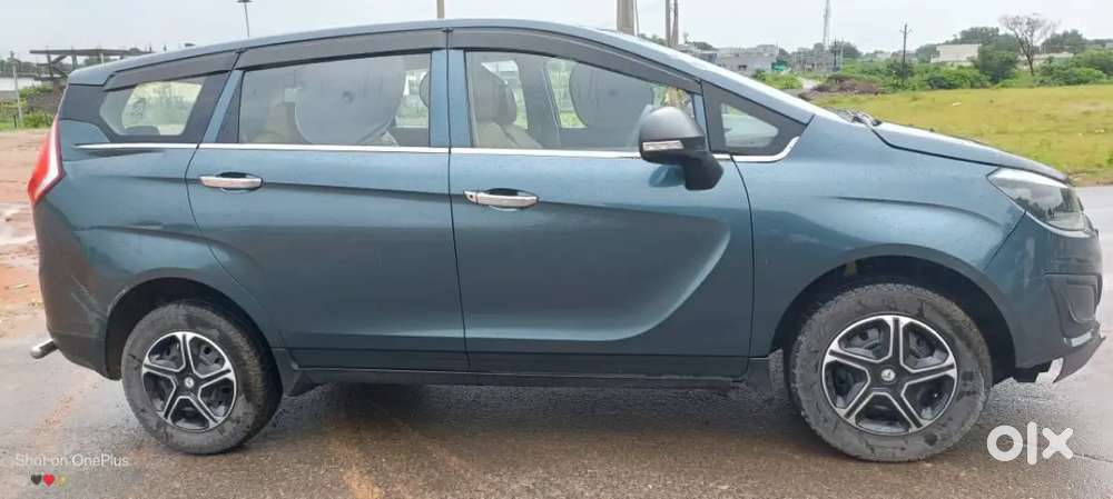 Mahindra Marazzo 2019 Diesel 100000 Km Driven