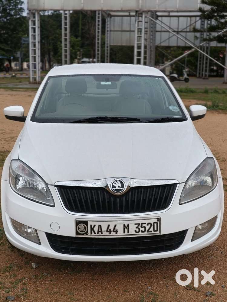 Skoda Rapid 1.5 Tdi Ambition Plus, 2014, Diesel