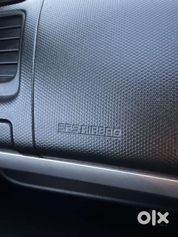 Maruti Suzuki Swift 1.2 Vxi (o), 2016, Petrol