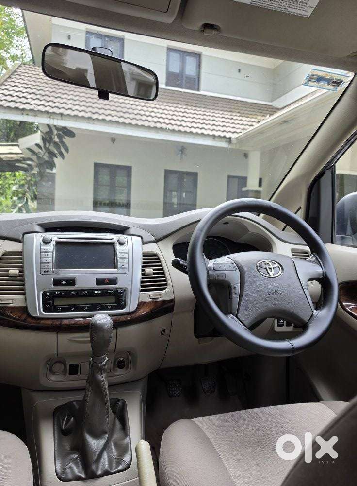 Toyota Innova 2.5 V 7 Str, 2013, Diesel