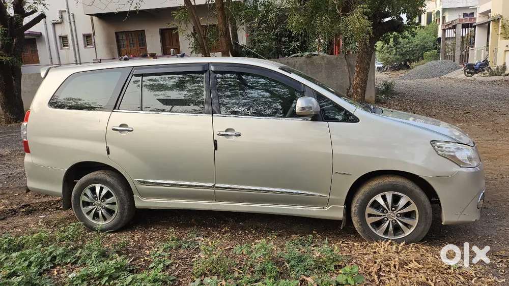 Toyota Innova Diesel 2015 V2.5