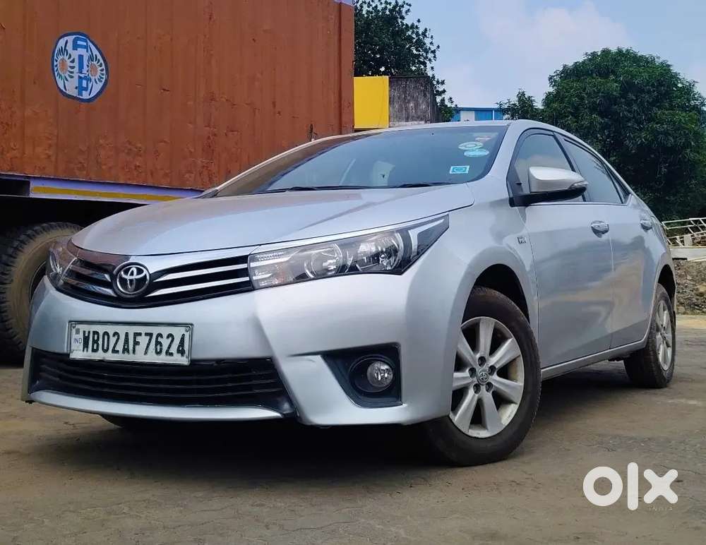 Toyota Corolla Altis 2014