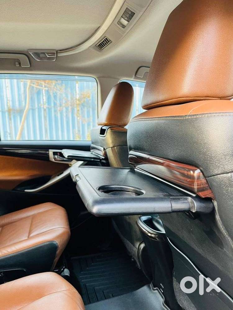 Toyota Innova Crysta 2.8z Automatic, 2018, Diesel