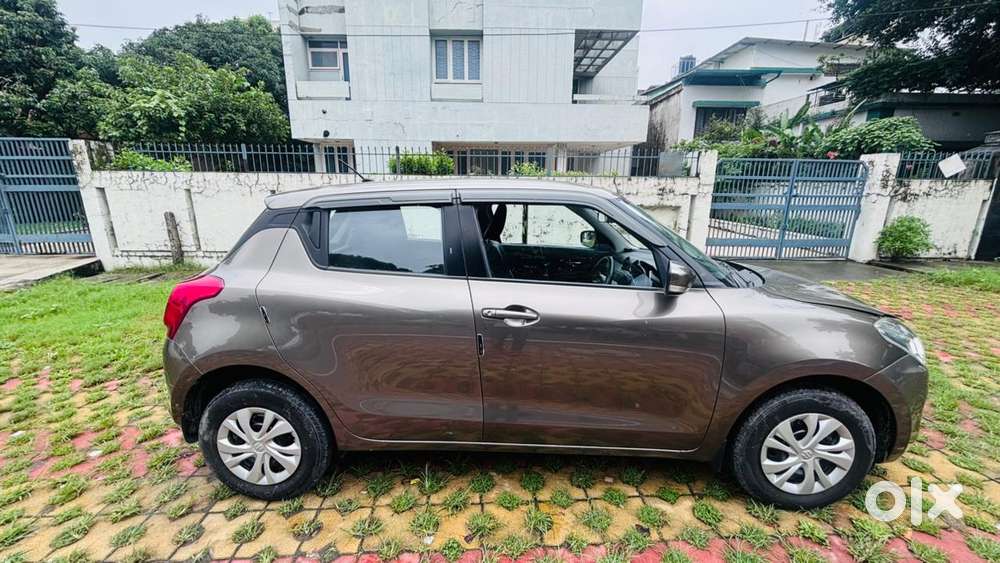 Maruti Suzuki Swift 1.2 Vxi (o), 2024, Petrol