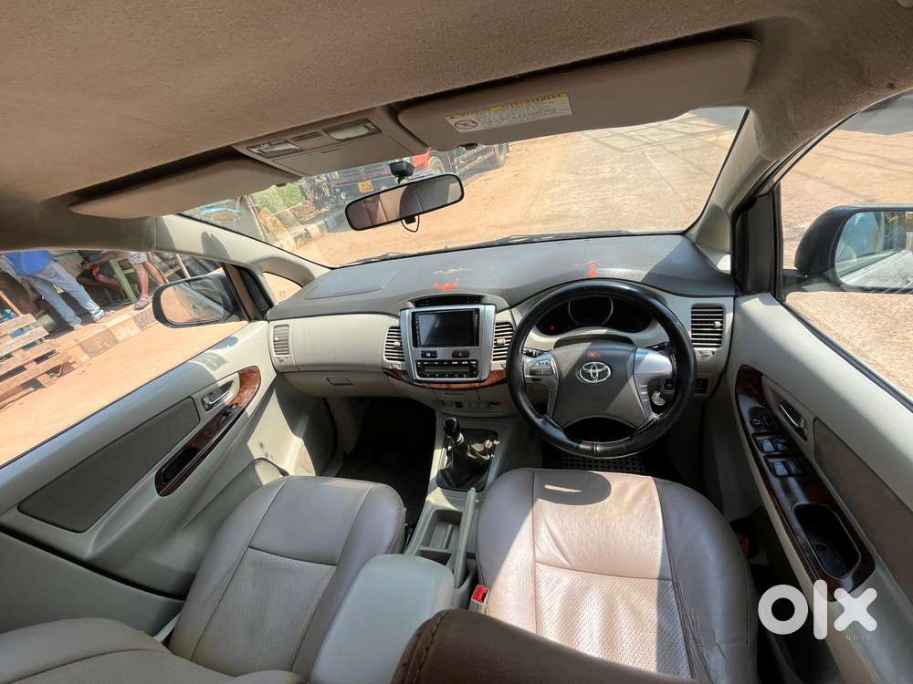 Toyota Innova 2.5 V 7 Str, 2014, Diesel